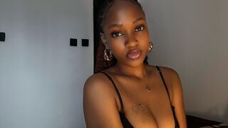 JoyceClara