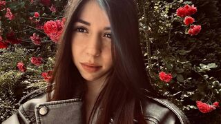JolynHouts