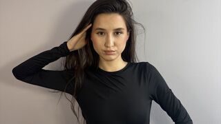 MirelNaomi