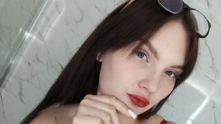 TianaHoeft